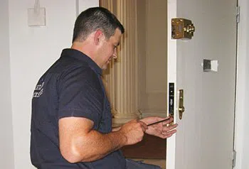  Jamaica Elite Locksmith Jamaica, NY 718-663-2705
